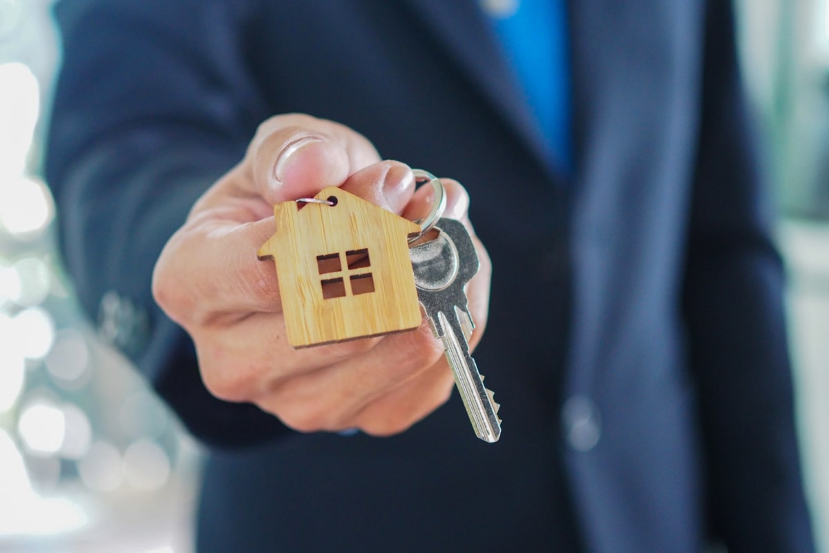 landlord liability insurance image